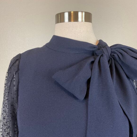 Vince Camuto Sheer Dot Long Sleeve Cocktail Dress Size 8 Blue Bow Halter Shift - Picture 7 of 13